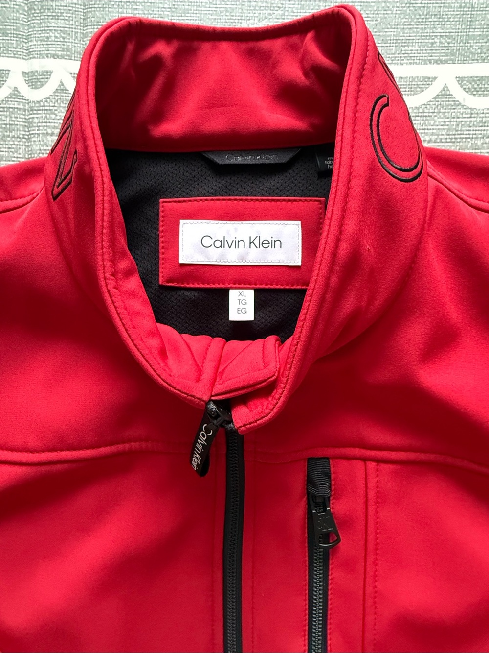 Calvin Klein Red Soft Shell Jacket Men’s XL Fleece Lined Full Zip - Picture 3 of 13